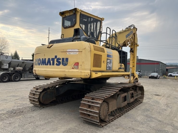 komatsu-pc240ll-image-4