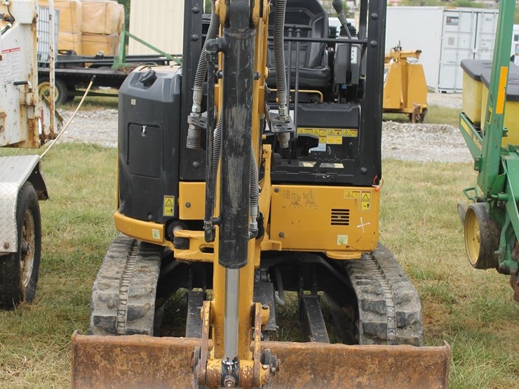 2022-caterpillar-303-image-2