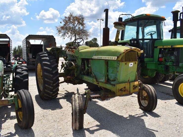 john-deere-4020-image-2