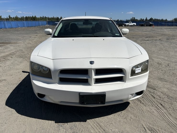 2008-dodge-charger-sedan-image-8