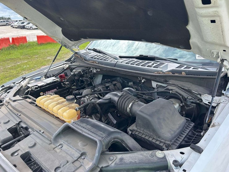 2017-ford-f150-image-7