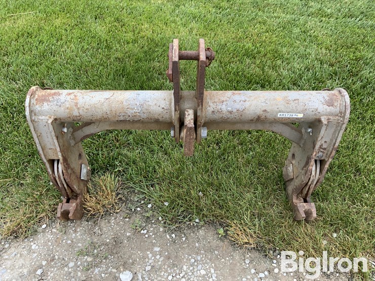 massey-ferguson-quick-hitch-image-2