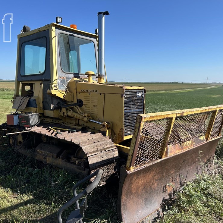 KOMATSU D31P-17