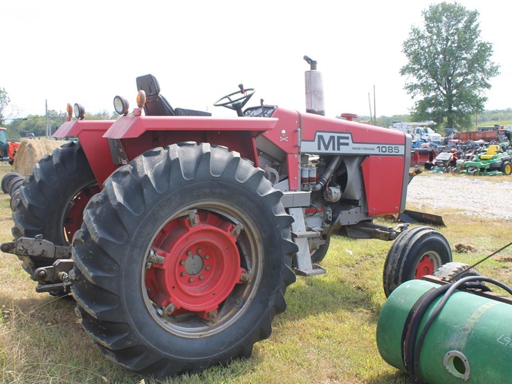 massey-ferguson-1085-image-3