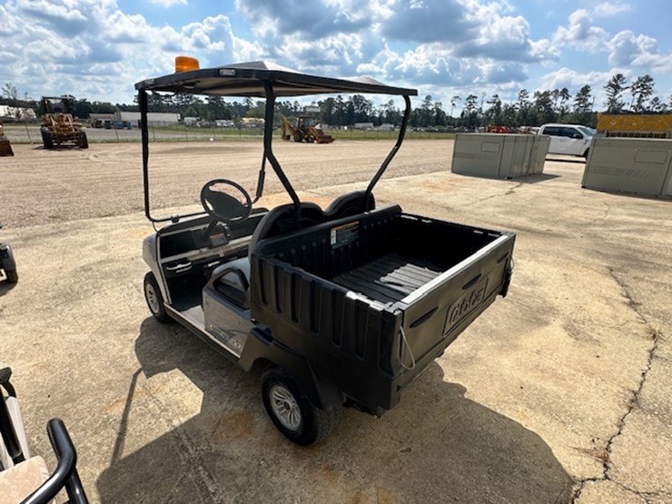 #64-•-carryall-100-battery-cart-image-4