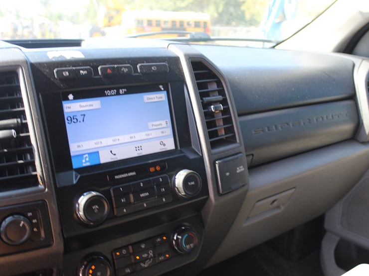2019-ford-f250-image-10