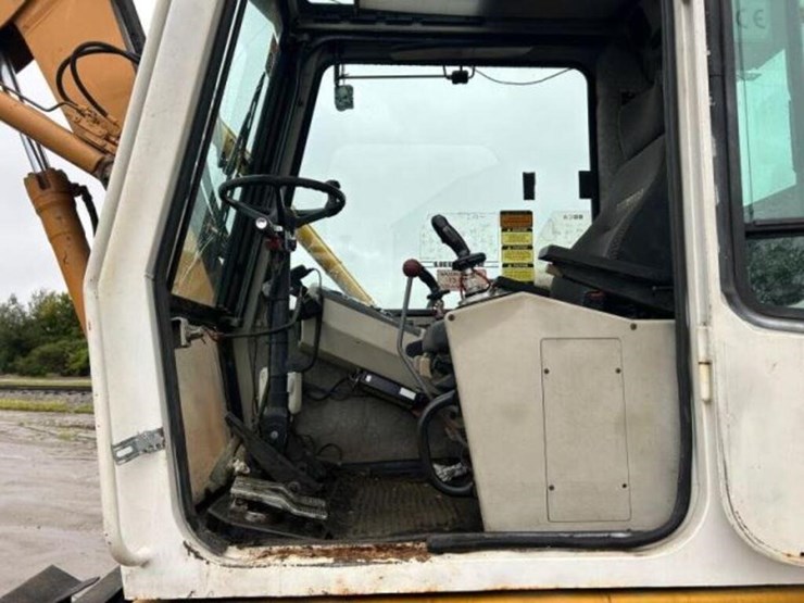 1999-liebherr-a308-image-7