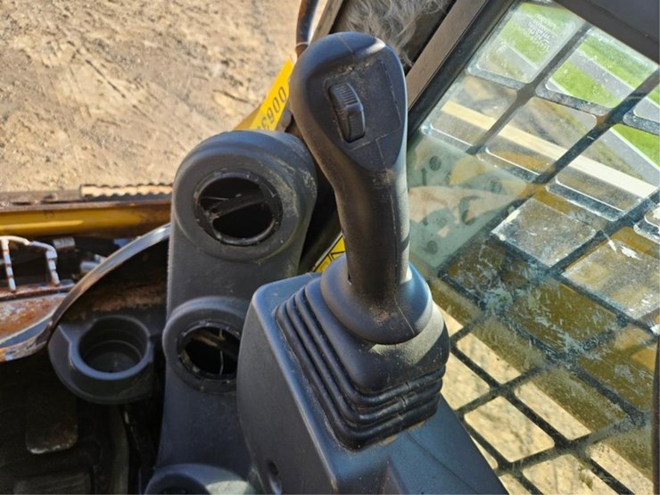 caterpillar-226d3-image-22