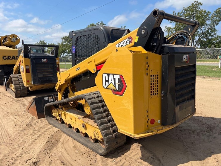 2023-caterpillar-299d3-xe-image-2