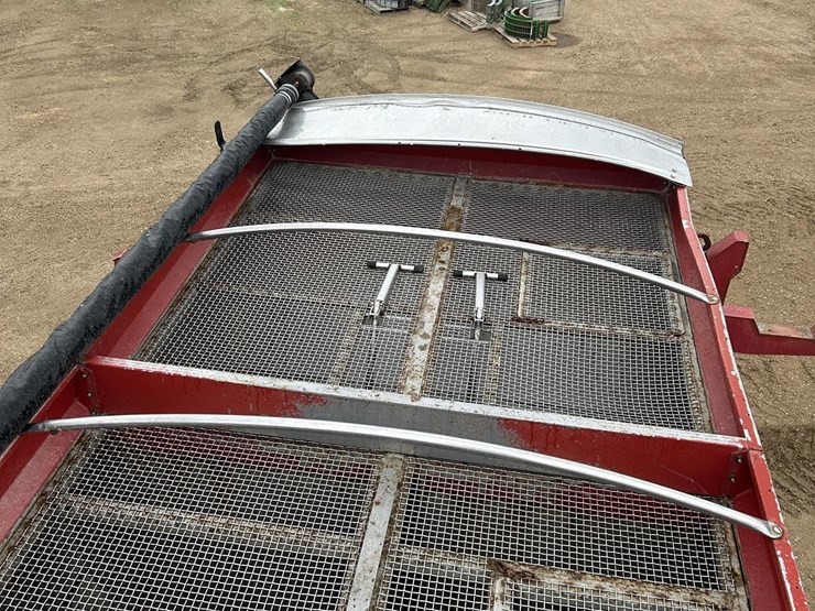 2010-case-ih-titan-3520-image-47