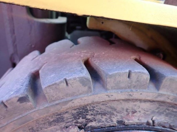 2017-caterpillar-2c3000-image-46
