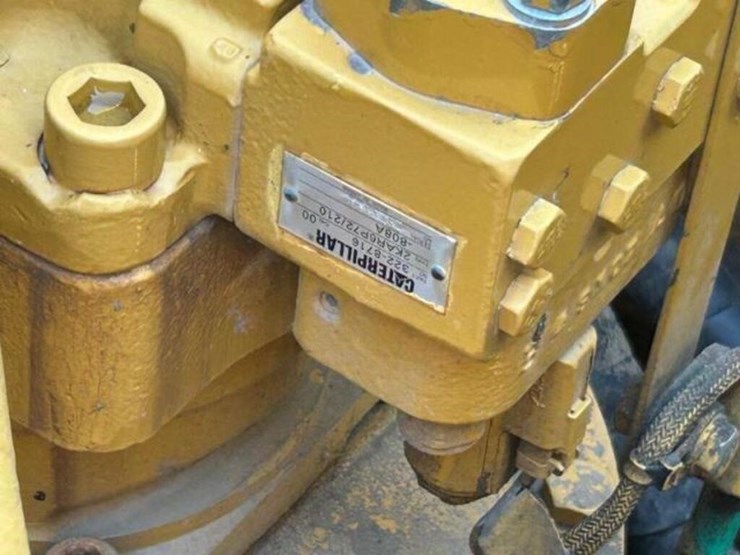 2010-caterpillar-324dl-image-32