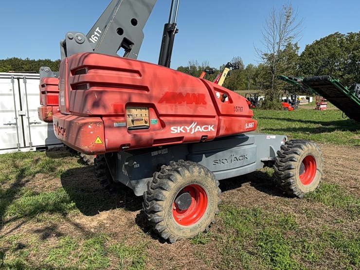 2017-skyjack-sj66t-image-4