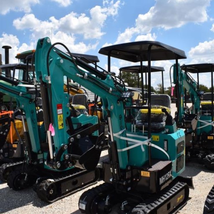 MH12RX MINI EXCAVATOR (SERIAL # MH12RX20250628K44) (K)