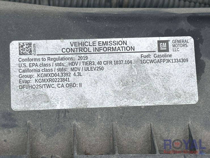 2019-chevrolet-express-2500-image-9