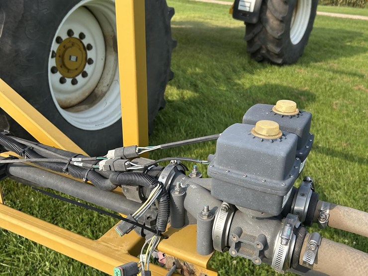 2005-ag-chem-rogator-1074-image-20