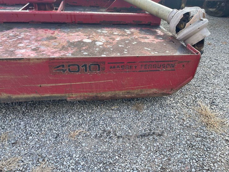 massey-ferguson-4010-image-23