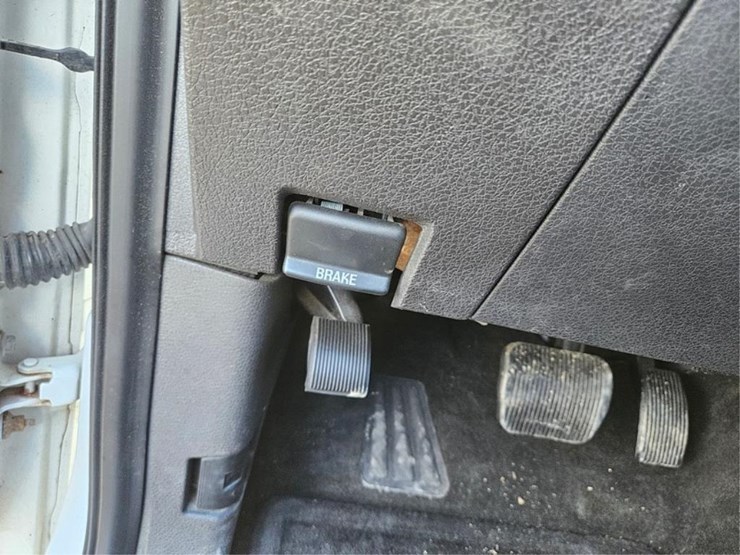 2012-ford-f150-xlt-image-27