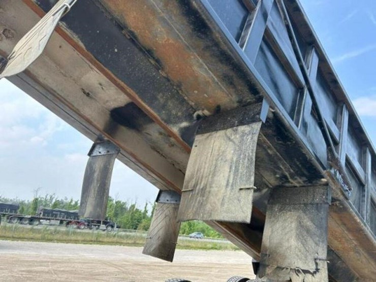 2005-volvo-tri/a-dump-truck-4v5k99gh55n391882-image-48