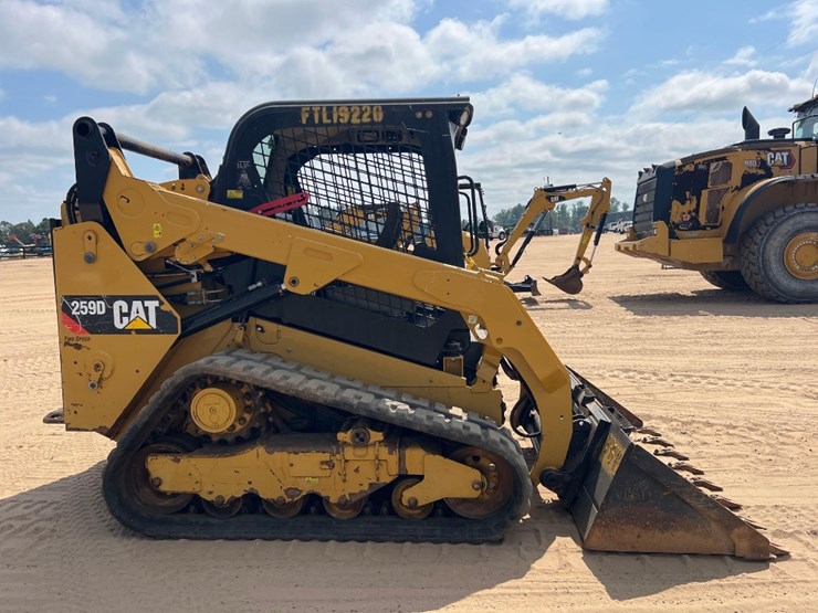 2018-caterpillar-259d-image-5