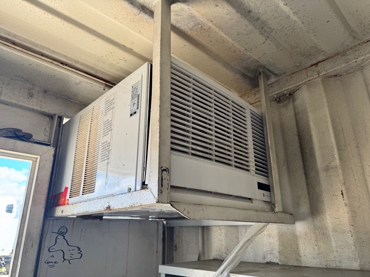 #1227-•-20ft-container-tool-container-with-air-image-15