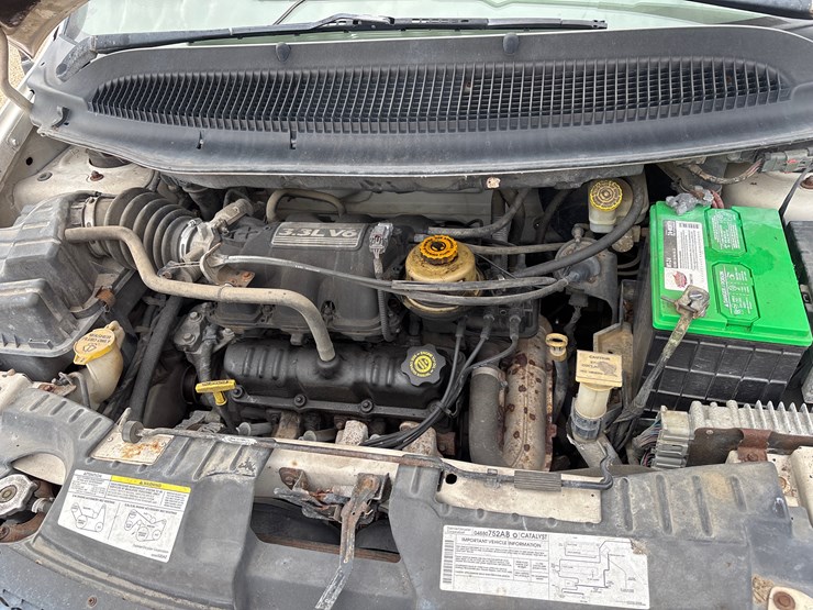 2003-dodge-caravan-image-9