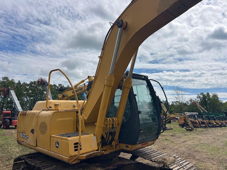 deere-160c-lc-image-13
