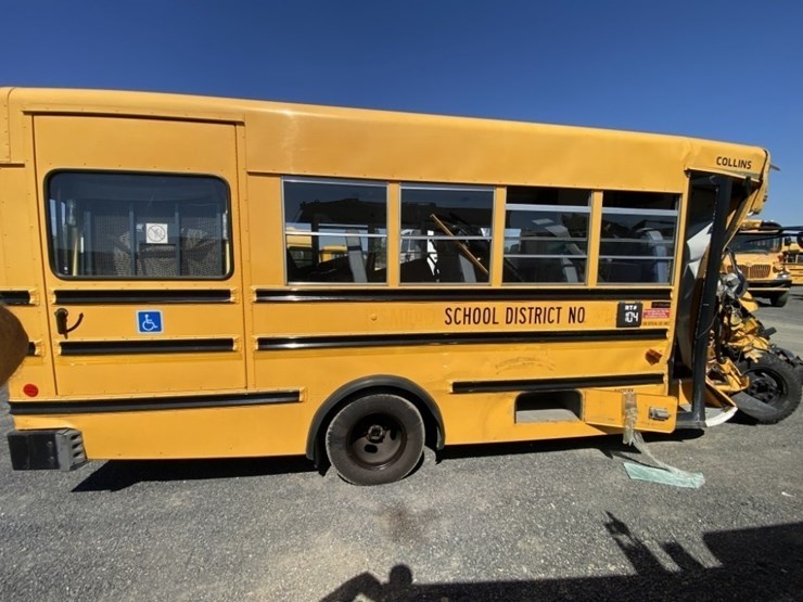 2008-chevrolet-express-school-bus-image-5