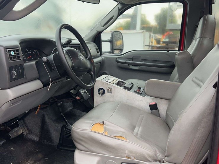 ford-f450-xl-image-27