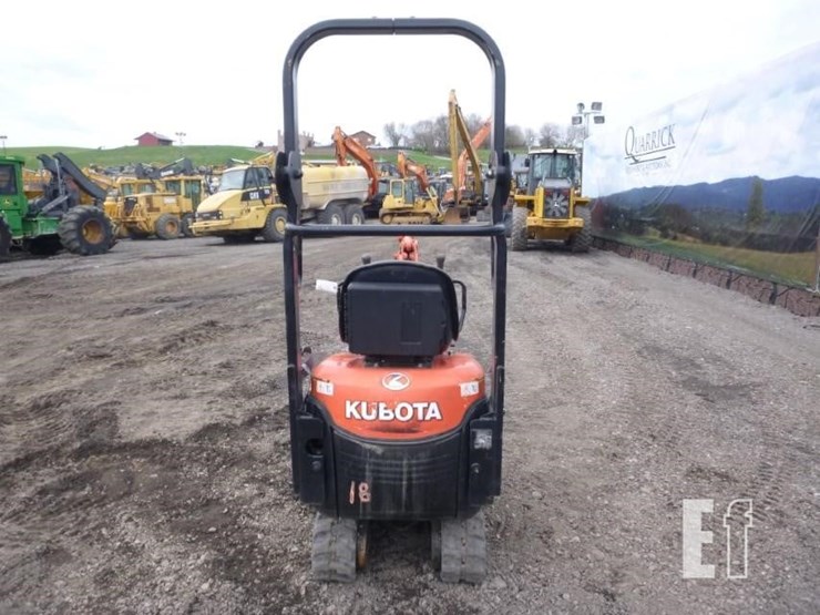 2018-kubota-k008-3-image-3