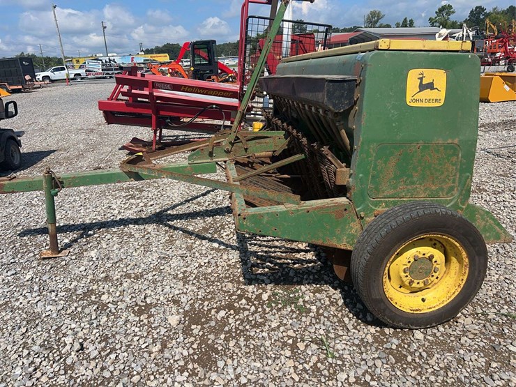 john-deere-8200-image-12