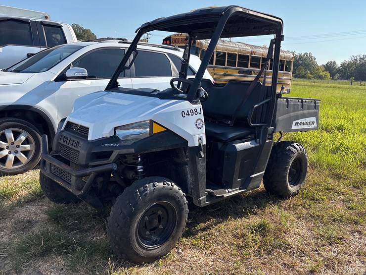 2017-polaris-ranger-image-1