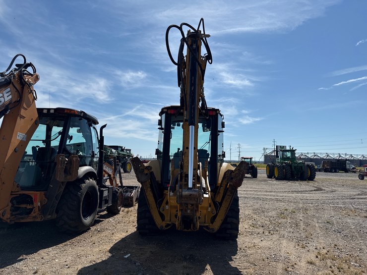 #160-•-#27079-•-caterpillar-f20f-2-4x4-backhoe-loader-image-5