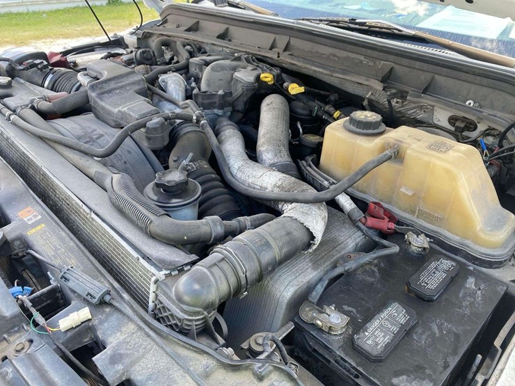 2011-ford-f350-image-9
