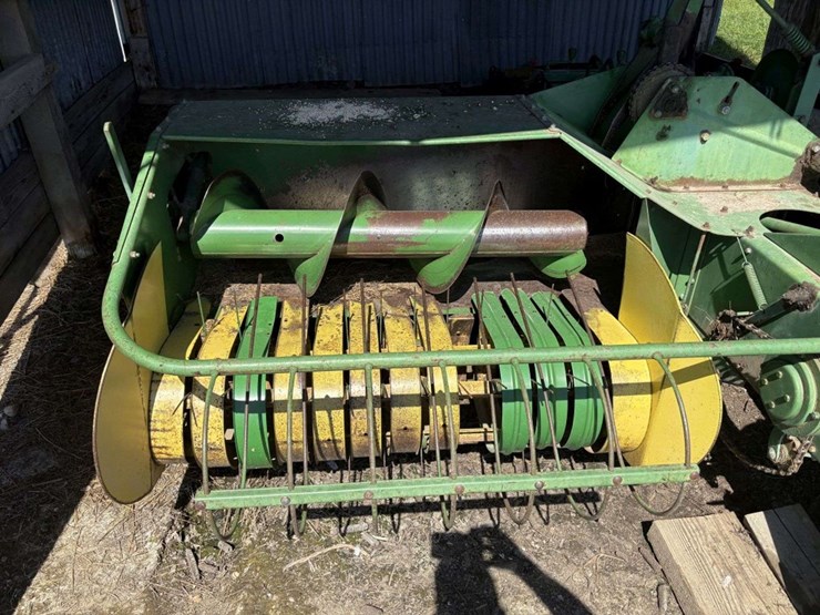 john-deere-24t-image-7