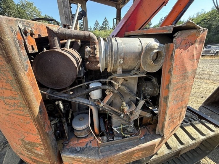 hitachi-ex60urg-image-35