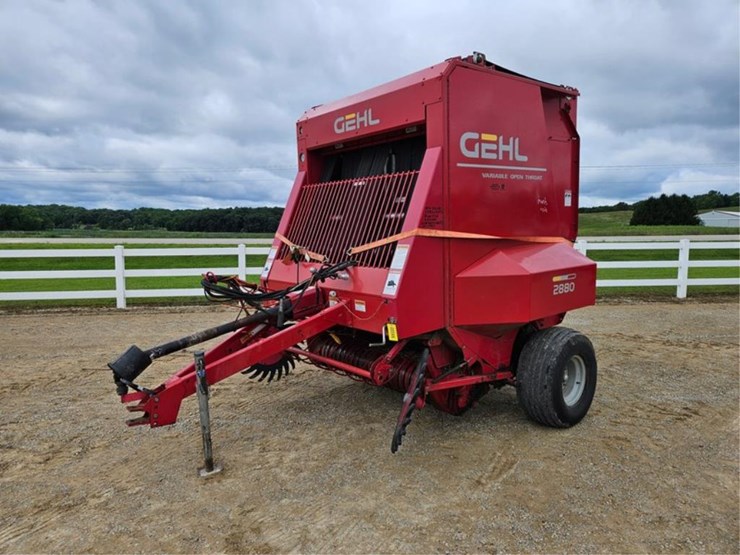 gehl-2880-image-1