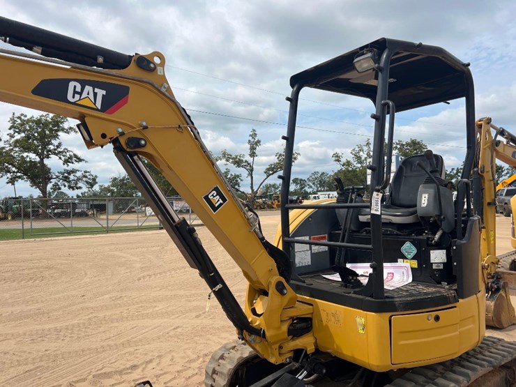 2018-caterpillar-303e-cr-image-22