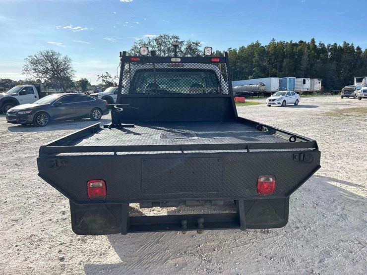 2009-ford-f350-image-29