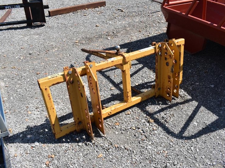 loader-hay-spear-image-2