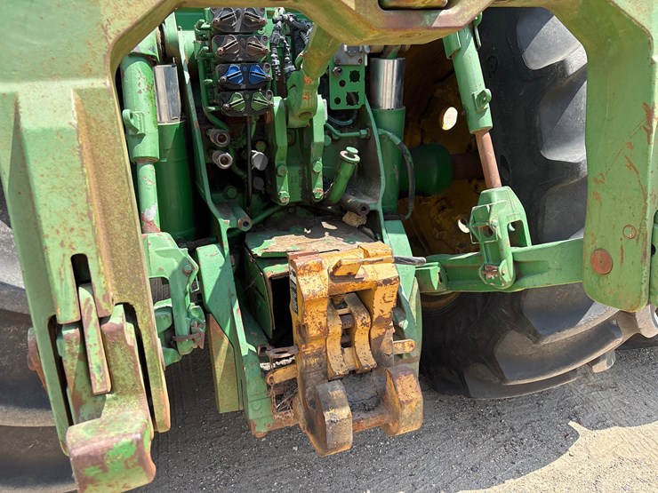 2009-john-deere-8345r-image-7