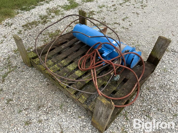 trojan-66b-stock-tank-heater-image-3