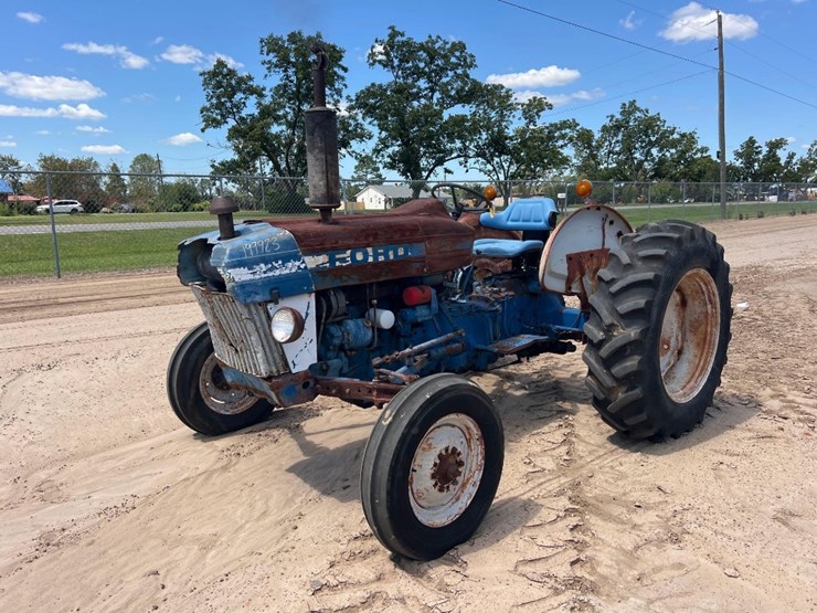 ford-3610-image-8
