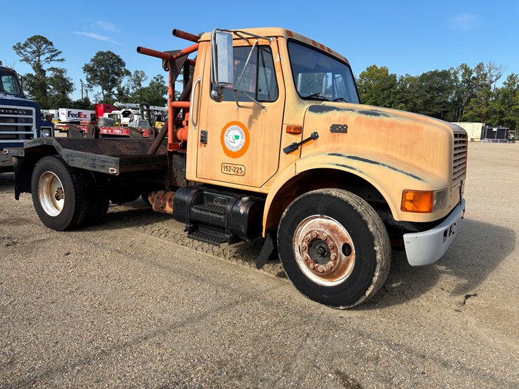 1996-international-4700-image-14