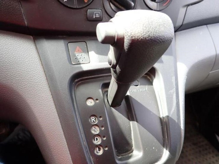2019-nissan-nv200-image-16