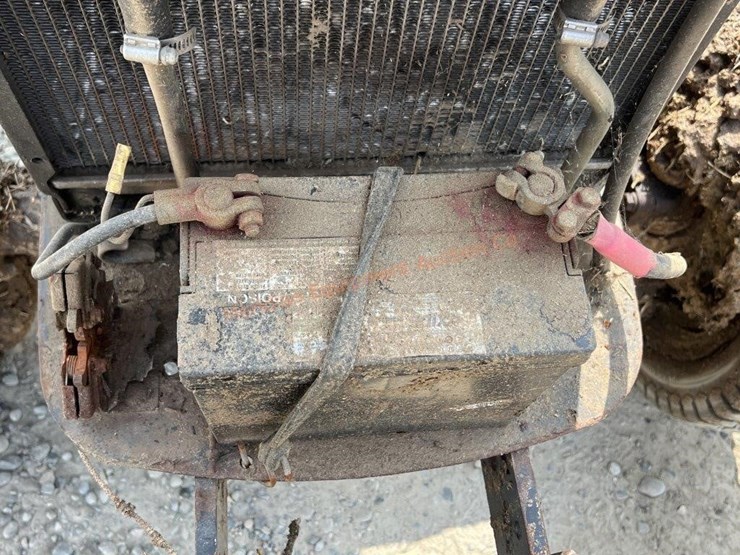 new-holland-tc34da-image-21