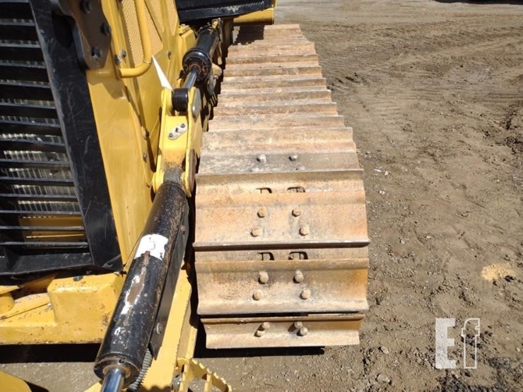 2021-caterpillar-d3-image-30