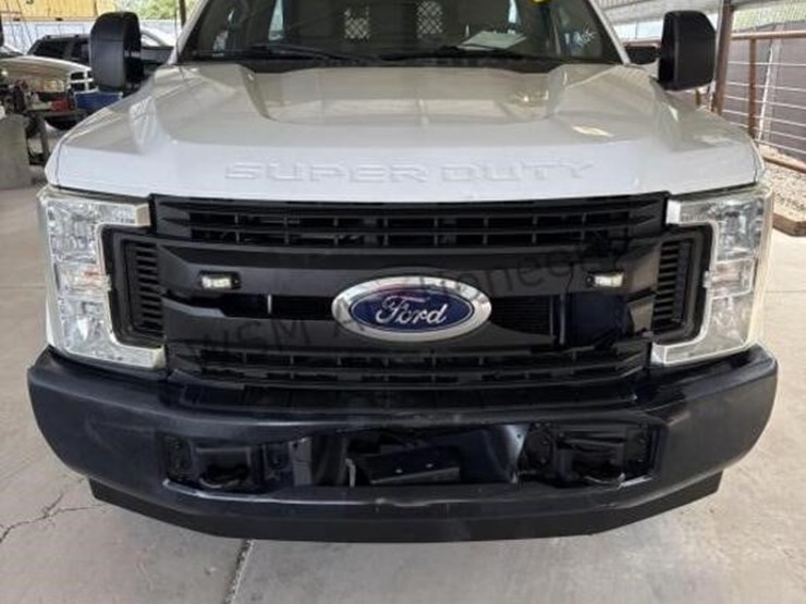 2017-ford-f250-image-3