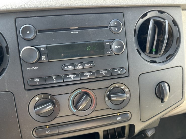 2008-ford-f350-xl-image-23