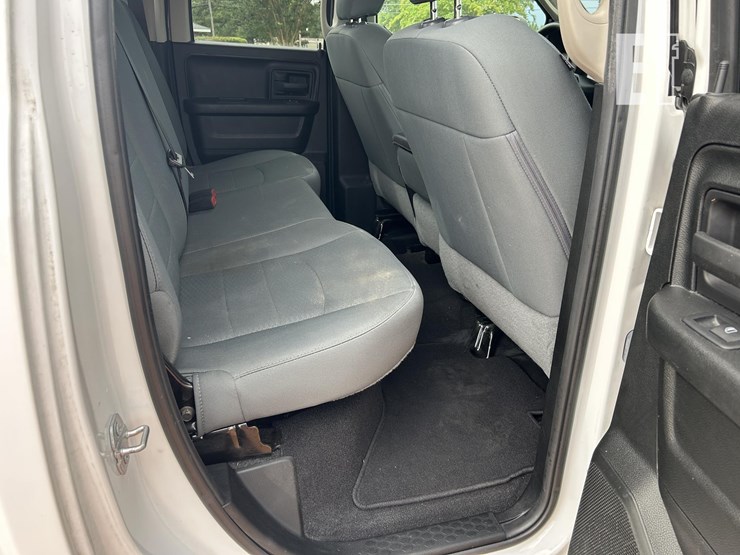 2018-dodge-1500-image-22